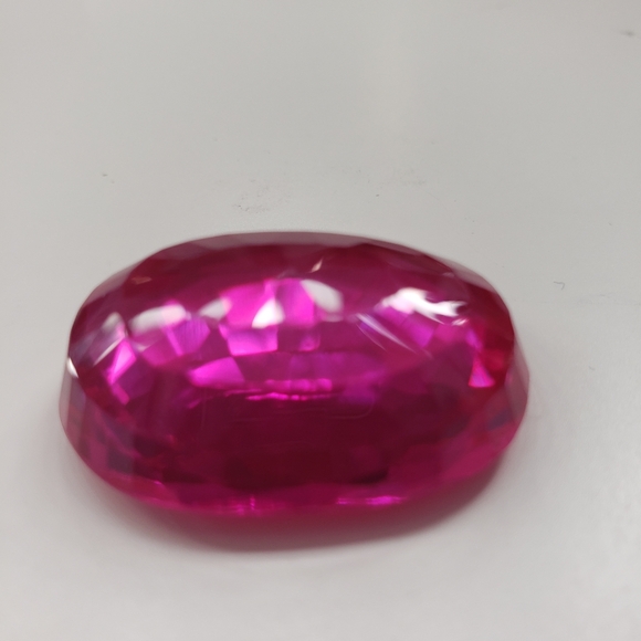 Ruby gemstone - Picture 11 of 15